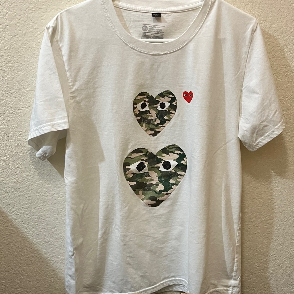 White Graphic Tee with Camouflage Hearts